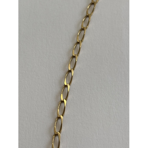 26 - 9CT GOLD CURB NECKLACE 18