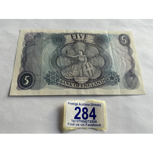 284 - COLLECTABLE £5 NOTE