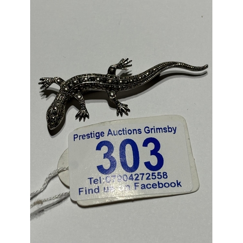 303 - VINTAGE SILVER LIZARD BROOCH