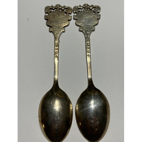 305 - 2 GRIMSBY CREST STERLING SILVER SPOONS 36G