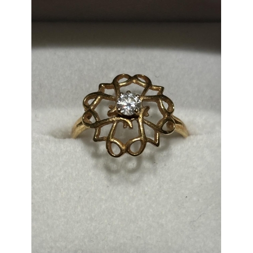 309 - 9CT GOLD RING 1.41G