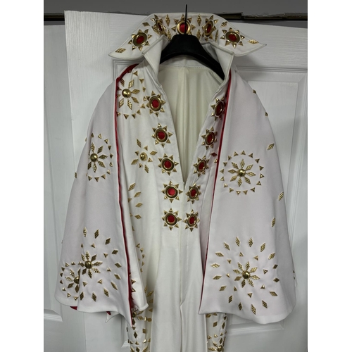 100 - The vendor of this item had always assumed it was worn by Kurt Russell in the film elvis as it was p... 