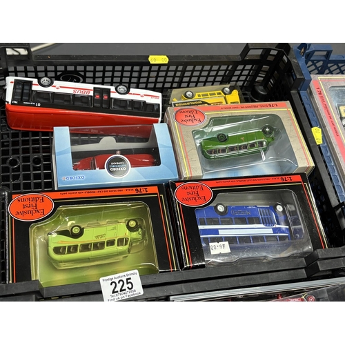 225 - BASKET OF ASSORTED DIE CAST VEHICLES MAINLY BUSES PLEASE SEE PICTURES FOR CONTENT