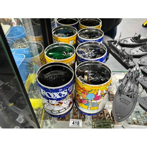 418 - 4 TINS OF ARMY FIGURES & ACCESSORIES PLEASE SEE PICTURES FOR CONTENT