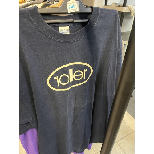 246 - ROLLER SIZE XL ORIGINAL T-SHIRT BOUGHT AT THE MUSIC/TOUR VENUE PLEASE SEE PICTURES FOR CONDITION