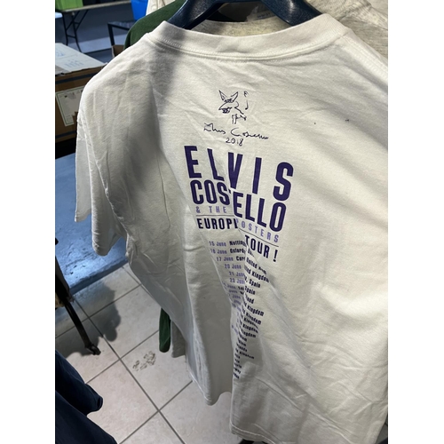 56 - ELVIS COSTELLO 2018 SIZE LARGE ORIGINAL T-SHIRT BOUGHT AT THE MUSIC/TOUR VENUE PLEASE SEE PICTURES F... 