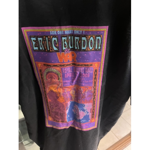 63 - ERIC BURDEN & WAR 2008 SIZE LARGE ORIGINAL T-SHIRT BOUGHT AT THE MUSIC/TOUR VENUE PLEASE SEE PICTURE... 