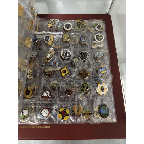 140 - FOLDER OF NEW SOUTH WALES BOWLING BADGES OVER 300 BADGES IN THE FOLDER PLEASE SEE PICTURES FOR DETAI... 