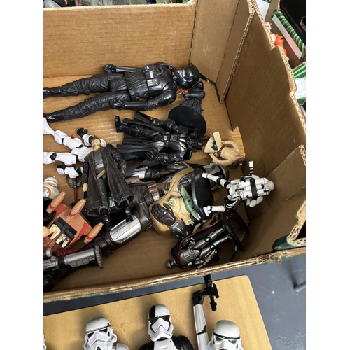 162 - BOX OF STAR WARS FIGURES INCLUDES YODA, STORM TROOPERS & DARTH VADAR PLEASE SEE PICTURES FOR DETAILS