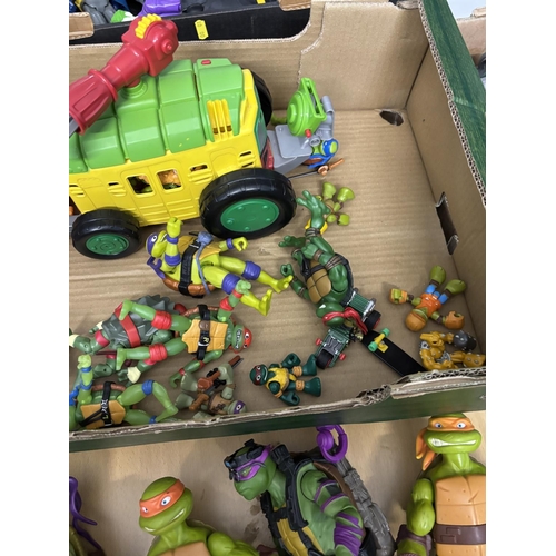 169 - BOX OF TEENAGE MUTANT NINJA TURTLES INCLUDES A VEHICLE, ROCK STEADY & TURTLES PLEASE SEE PICTURES FO... 