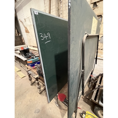 349 - TABLE TENNIS TABLE