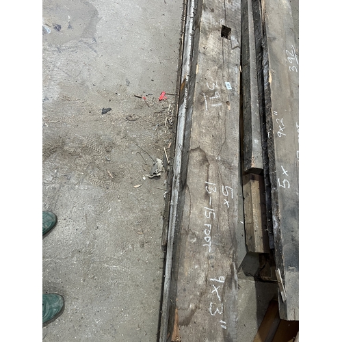 391 - PLEASE SEE PICTURES BUNDLE OF 5 RECLAIMED ROOF BEAMS MEASURING 13-15FT LONG 9X3