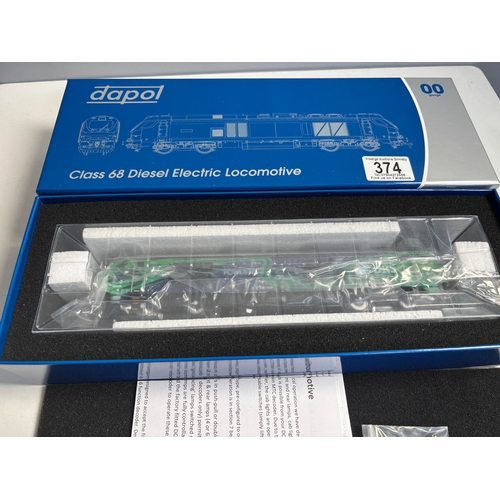 374 - DAPOL 4D-022-023 OO GAUGE CLASS 68 PRIDE OF THE NORTH 68006 DRS/NTS GREEN 21 DCC READY