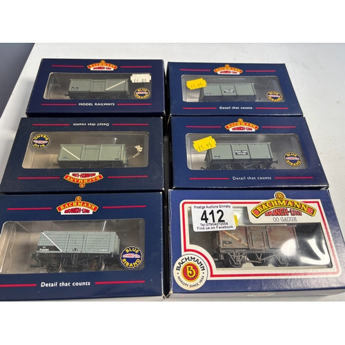 412 - 6 X BACHMANN WAGONS BOXED PLEASE SEE THE PICTURES FOR DEATILS