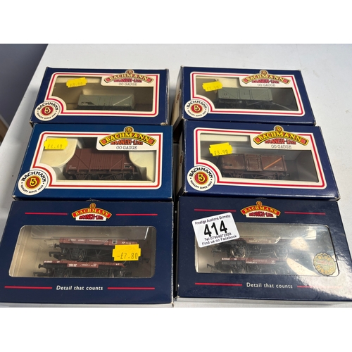 414 - 6 X BACHMANN WAGONS BOXED PLEASE SEE THE PICTURES FOR DEATILS