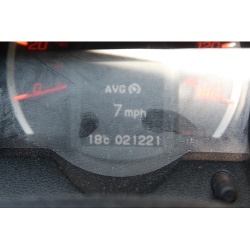 13 - MAN195
Silver Honda Jazz 5D AT 1.4L
First Registered 15.03.2012
Approx 21221 miles
Auto
Petrol