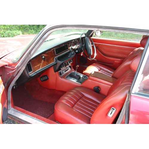 18 - MAN42C
Red/Black Jaguar XJ 4.2 Coupe
First Registered 02.11.1977
Approx 
Tax expired 29.02.2020
Auto... 