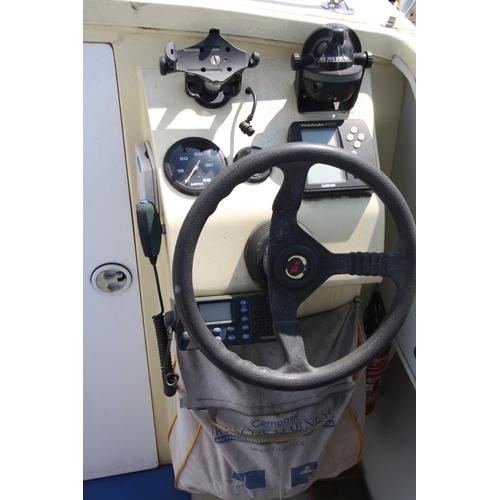 42 - 291
Arrow' 4.9m Cruiser/fishing boat
Marina 50hp & Honda outboard motors
Recent full service and rea... 