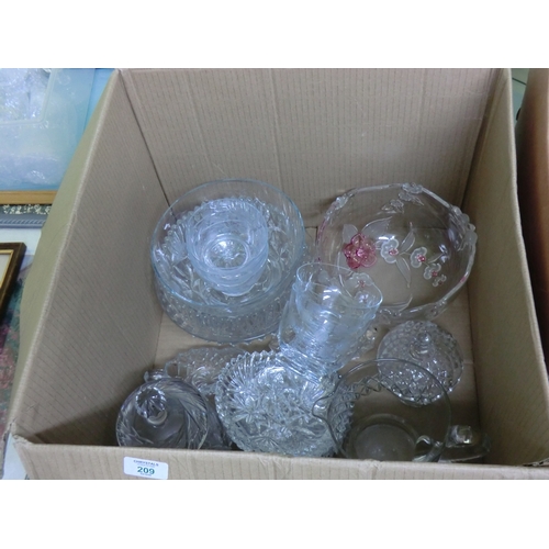 209 - Box of assorted glassware