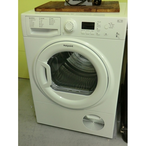 231 - Hotpoint 2Kg condenser dryer