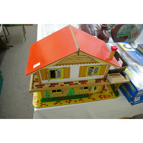 458 - Dolls house