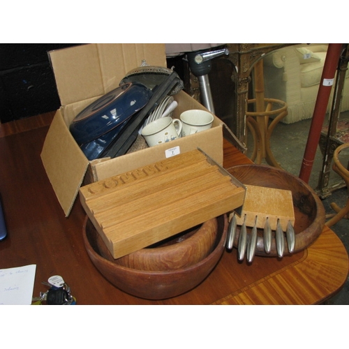 7 - Collection of kitchen items including Doulton crockery NB At Peel Road warehouse READ THE AUCTION IN... 