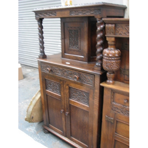 77 - Carved oak court cupboard NB At Peel Road warehouse READ THE AUCTION INFO