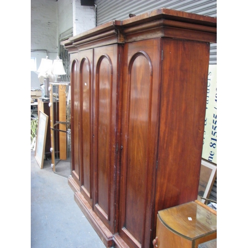 87 - Victorian mahogany breakfront wardrobe NB At Peel Road warehouse READ THE AUCTION INFO