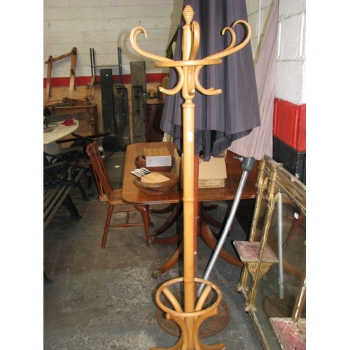 9 - Bentwood hat stand NB At Peel Road warehouse READ THE AUCTION INFO