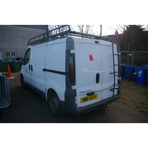 33 - HMN243F
White Vauxhall Vivaro SWB SR2 1.9L
First Registered 27.10.2005
Approx 61,693 miles
Manual Di... 