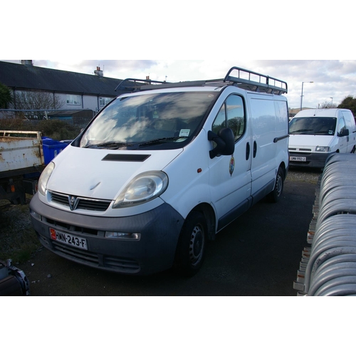 33 - HMN243F
White Vauxhall Vivaro SWB SR2 1.9L
First Registered 27.10.2005
Approx 61,693 miles
Manual Di... 