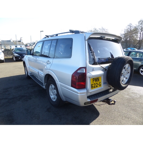 18 - PMN622G
Silver Mitsubishi Shogun SWB 3.2 DID Elegance
First Registered 06.01.2003
Approx 118,000 mil... 