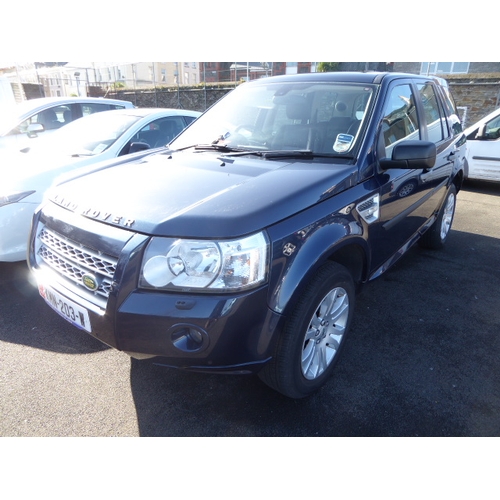 26 - KMN203W
Blue Landrover Freelander 2 HSE TD4 
First Registered 30/07/2008
Approx 106K miles 
Diesel m... 