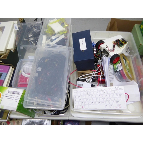 162 - Large assortment of assorted electricals, electronics and cables