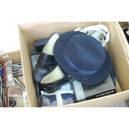 301 - A box of gent's quality shoes (unused) plus a hat, etc.