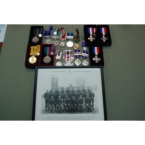 100a - John W Coole. R Squadron Special Air Services Regiment. A collection of his medals, photographs, etc... 