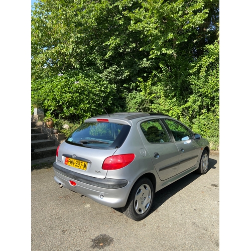 43A - PMN997M
Silver Peugeot 206 1.4LX
First Registered May 1999
Approx 40,500 miles
Manual Petrol
Remote ... 