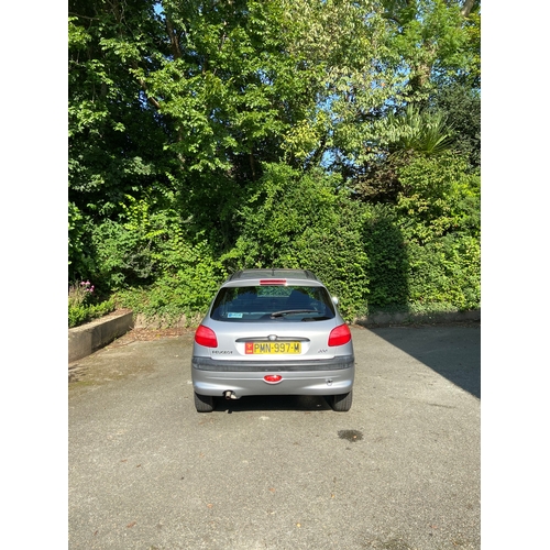 43A - PMN997M
Silver Peugeot 206 1.4LX
First Registered May 1999
Approx 40,500 miles
Manual Petrol
Remote ... 