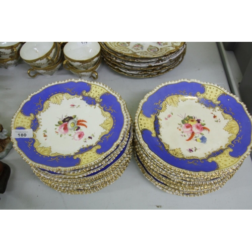 180 - A set of 24 Victorian style dessert plates