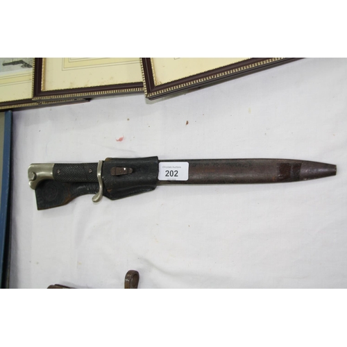 Lot 202       