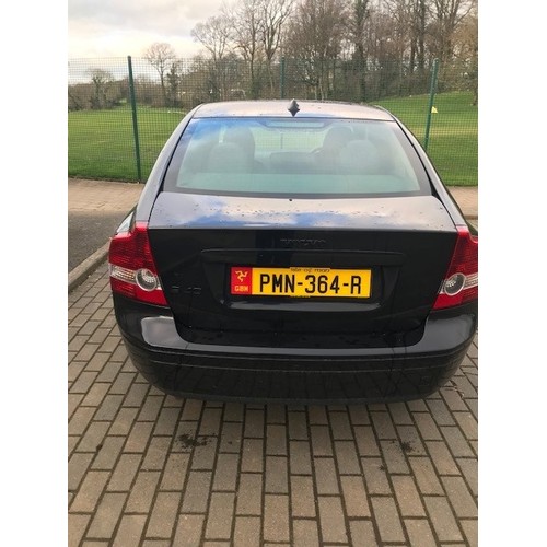 17 - PMN364R
Volvo S40 S
First Registered 20.12.2006
Approx 68,000 miles
Manual Petrol
