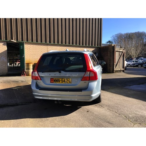19 - MMN542U
Blue Volvo V70 Se Lux T 2521cc
First Registered 11.04.2008
Approx 119,000 miles
Auto Petrol
... 