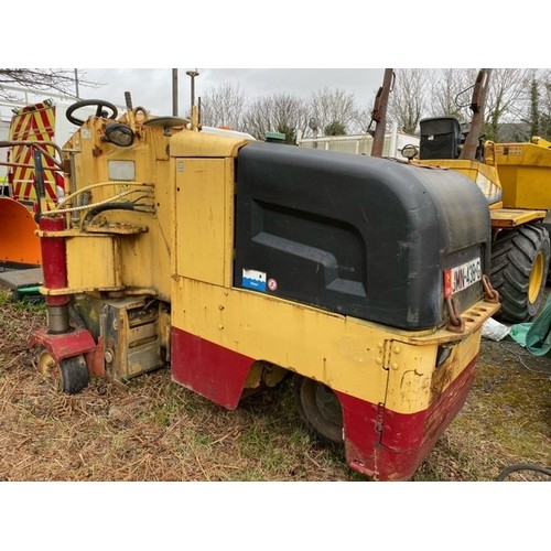 68 - JMN438G
Dynapac PL350T Road Planer
First Registered 24.04.2008
Approx 532 hours
CORROSION
On Behalf ... 