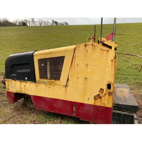 68 - JMN438G
Dynapac PL350T Road Planer
First Registered 24.04.2008
Approx 532 hours
CORROSION
On Behalf ... 