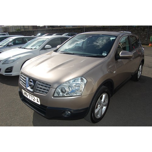 32 - LMN772A
Beige Nissan Qashqai 1997cc
First Registered 28.01.2009
Approx 114,245 Miles
Manual Petrol