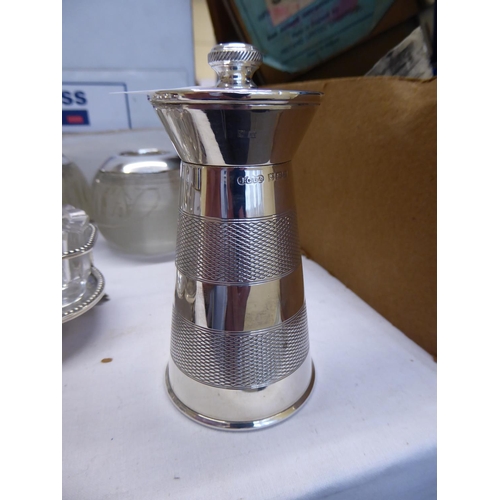 29 - A silver pepper grinder with engine turned decoration maker J.G. Limited Birmingham marks