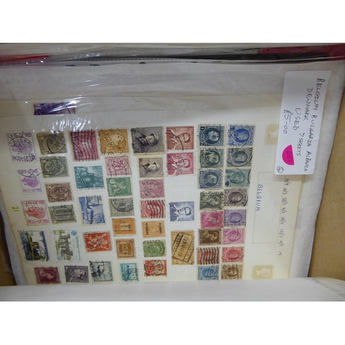 42 - A good collection of worldwide stamps