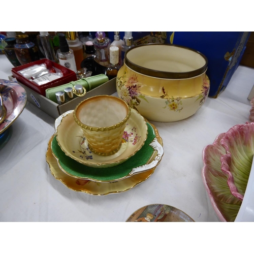 48 - Five pieces of Carlton ware, Royal Worcester and Coalport dishes, bowls etc.