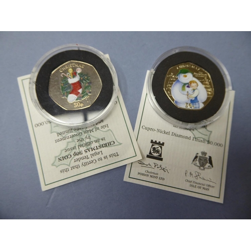 300 - Isle of Man 2013 and 2014 Christmas coloured 50 pence coins with certificates