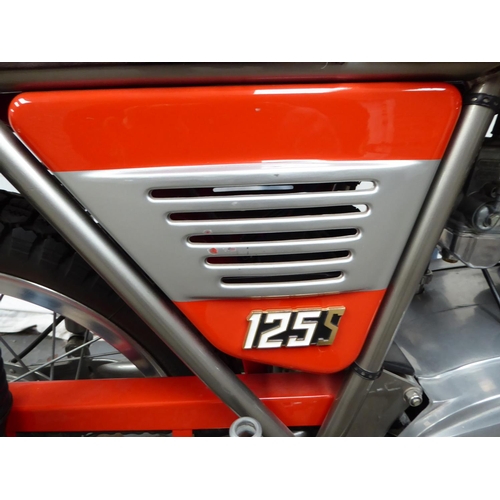 17 - MV Agusta 125S
Circa 1976 New stock assembled
Approx 2.6 Miles
Mint As new unrestored condition